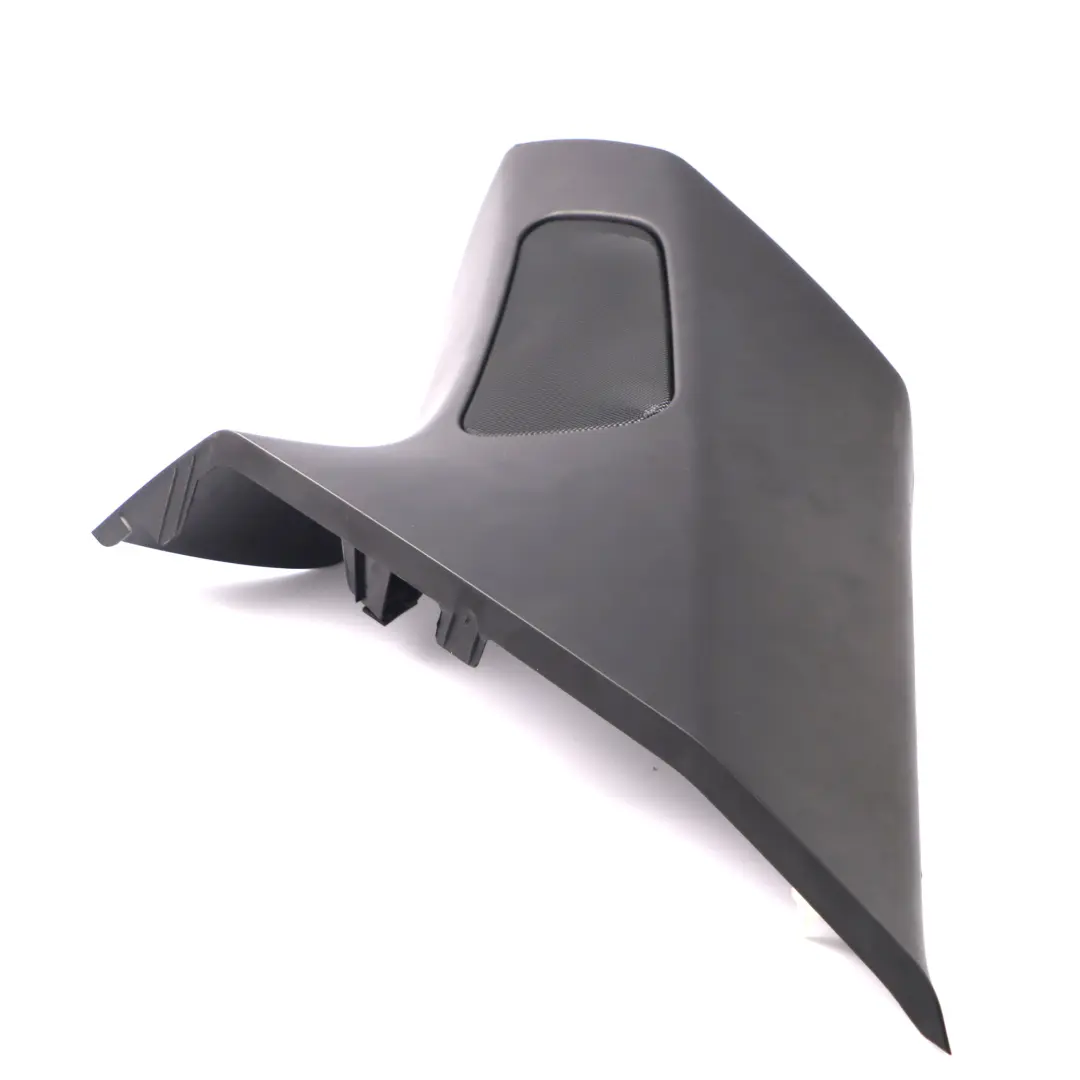 Tapa Columna Pilar D Recorte Trasero Derecho Superior Negro 6952696 para BMW X5 E70 con número de pieza 8037392 BMW X5 E70 Tapa Columna Pilar D Recorte Trasero Derecho Superior Negro 6952696 - SKU 8037392 - Número de pieza 8037392