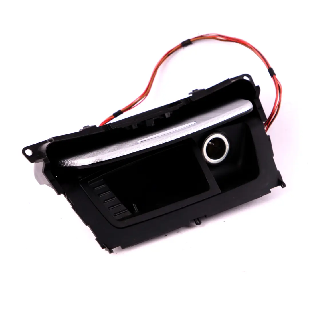 Aluminium Ashtray Trim Cover Front Glacier Silber to BMW 1 Series E81 E82 E87 LCI with Part number 8037469 BMW 1 Series E81 E82 E87 LCI Aluminium Ashtray Trim Cover Front Glacier Silber - SKU 8037469 - Part number 8037469