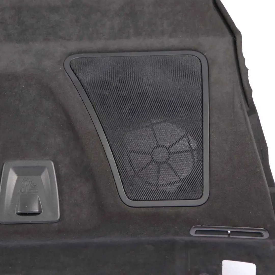 Ripiano Pacchi Pannello Posteriore Baule Rivestimento Alcantara 8038152 per BMW F10 con numero di parte 8038144 BMW F10 Ripiano Pacchi Pannello Posteriore Baule Rivestimento Alcantara 8038152 - SKU 8038144 - Numero di parte 8038144