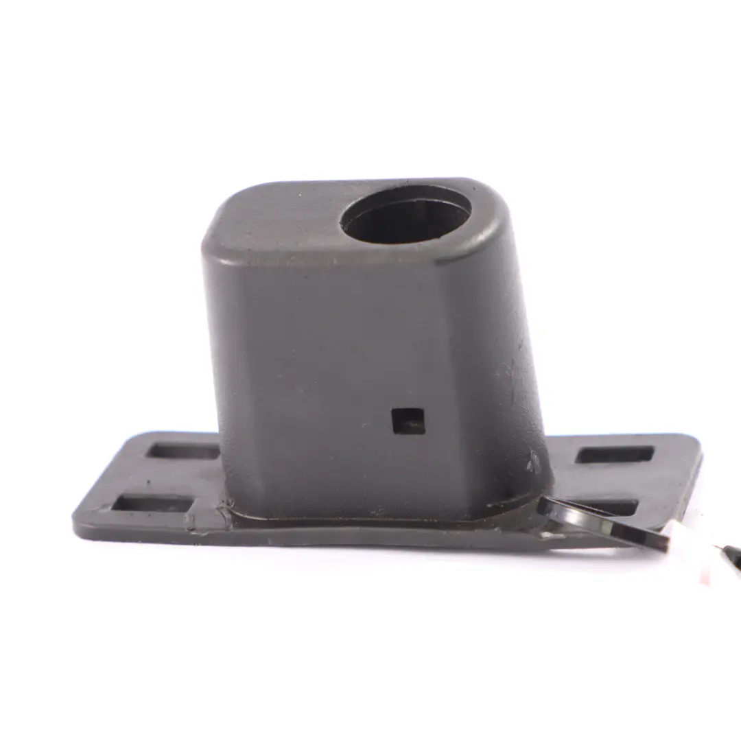  Soporte Sensor PDC BMW E70 Parachoques Delantero Soporte Sensor Izquierdo - SKU 8038271 - Número de pieza 8038271