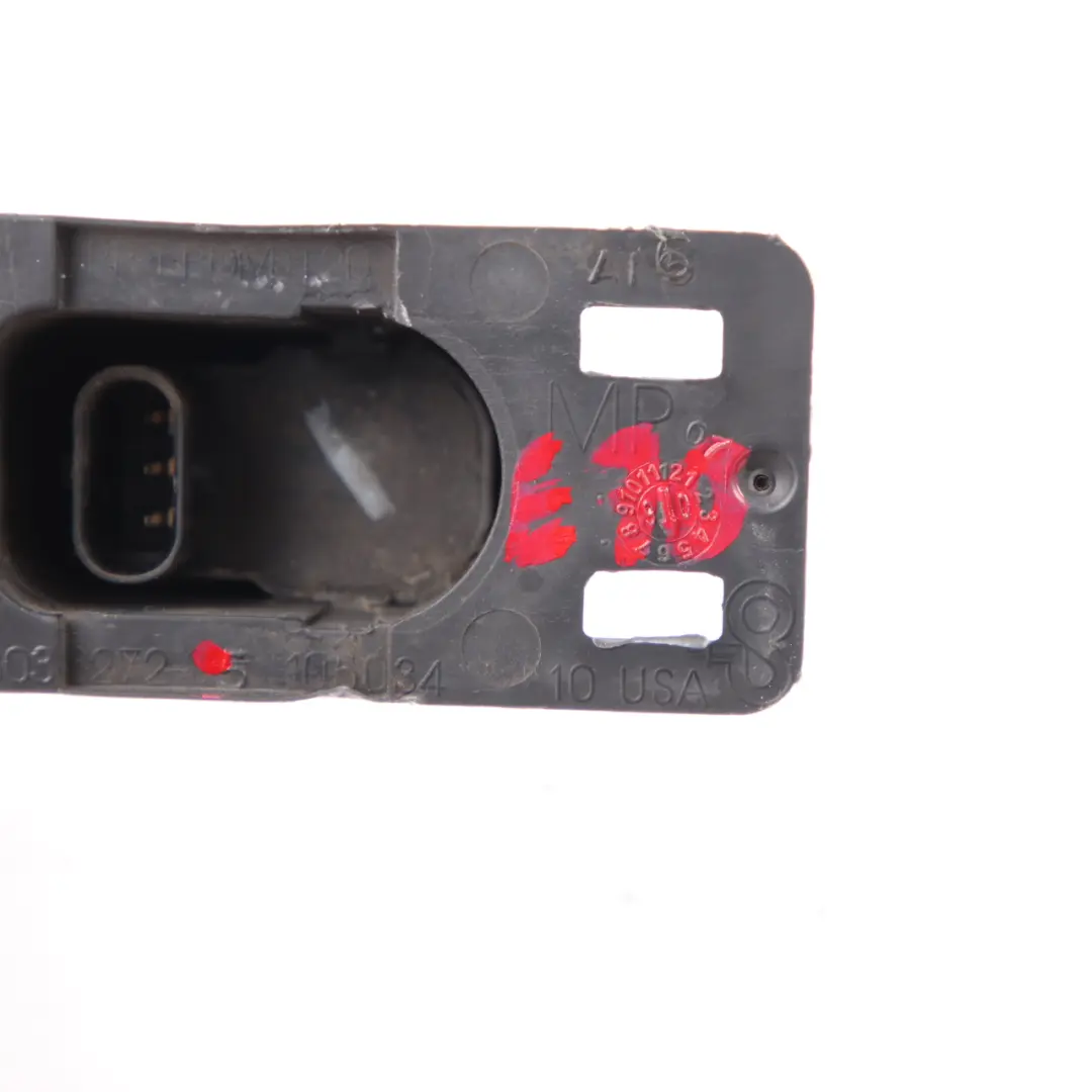 BMW X5 E70 Soporte de Sensor PDC Parachoques Delantero Derecho Soporte - SKU 8038272 - Número de pieza 8038272