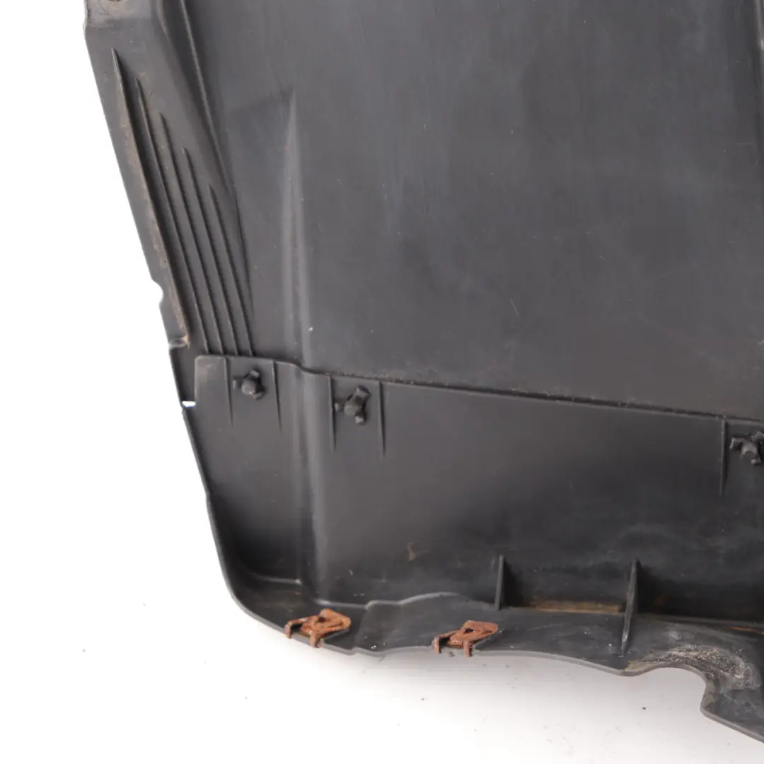 Bottom Front Right O/S Wheel Arch Housing Cover to BMW 3 Series E90 E91 4 M Sport with Part number 8040102 BMW 3 Series E90 E91 4 M Sport Bottom Front Right O/S Wheel Arch Housing Cover - SKU 8040102-4 - Part number 8040102