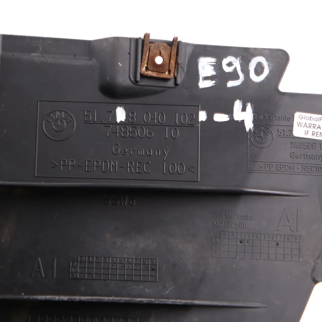 Osłona Nadkola Prawy Przód do BMW E90 o numerze 8040102 BMW E90 Osłona Nadkola Prawy Przód - SKU 8040102-4 - Numer Części 8040102