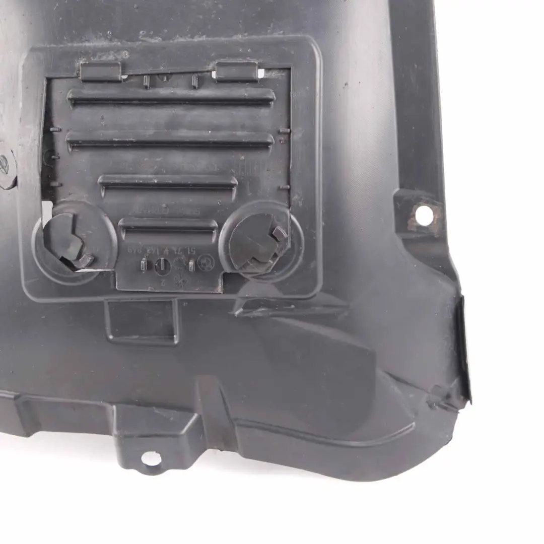 Bottom Front Right O/S Wheel Arch Housing Cover to BMW E90 E91 M Sport with Part number 8040102 BMW E90 E91 M Sport Bottom Front Right O/S Wheel Arch Housing Cover - SKU 8040102-6 - Part number 8040102