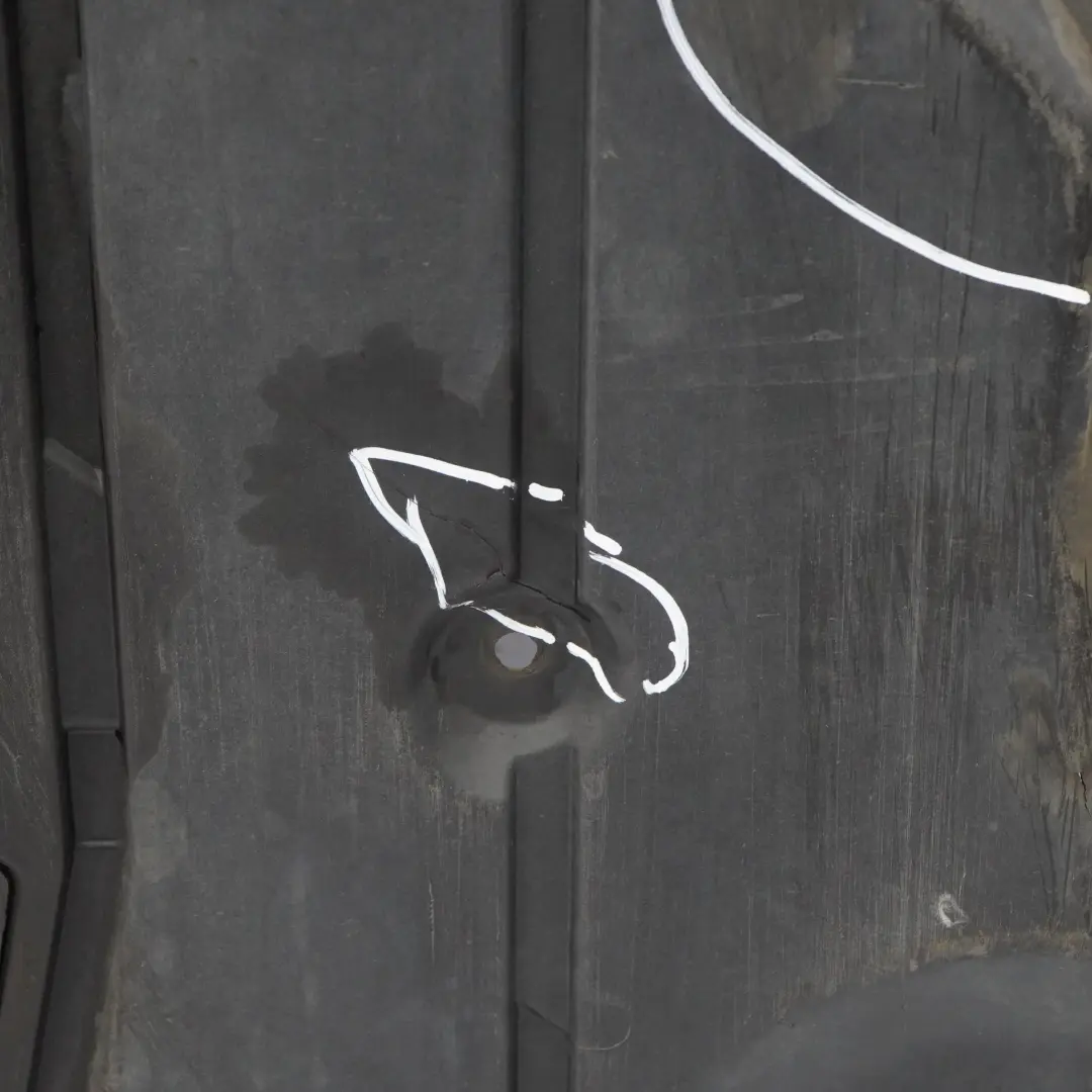 Funda De proteccion bajo el capoBMW E90 E91 M Sport Motor De gasolina para con número de pieza 8040111 Funda De proteccion bajo el capoBMW E90 E91 M Sport Motor De gasolina - SKU 8040111-2 - Número de pieza 8040111