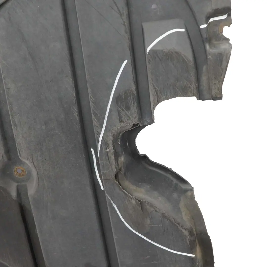 Essence Protection du dessous du capot moteur pour BMW E90 E91 M Sport à propos du numéro de pièce 8040111 BMW E90 E91 M Sport Essence Protection du dessous du capot moteur - SKU 8040111-2 - Numéro de pièce 8040111