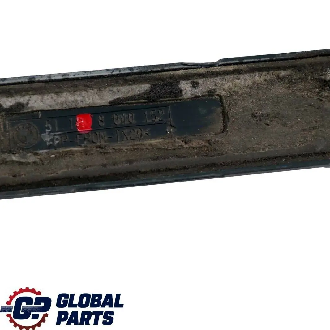 Blende Verkleidung Hinten für BMW 3 er E90 E91 LCI M Sport mit Teilenummer 8040152 BMW 3 er E90 E91 LCI M Sport Blende Verkleidung Hinten - SKU 8040152 - Teilenummer 8040152