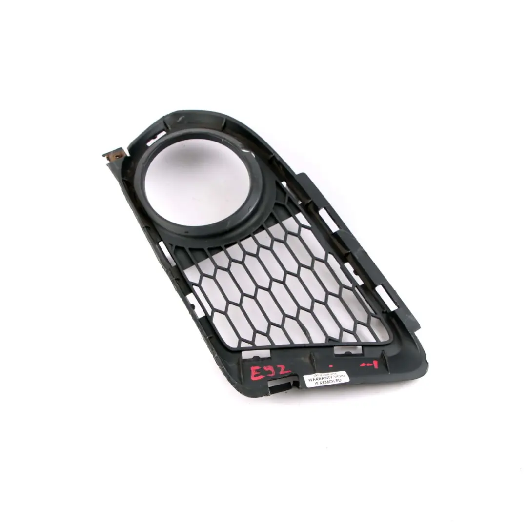 M-Sport Kratka Atrapa Zderzaka Halogenu Lewa Lewy Przód do BMW E92 E93 o numerze 8041181 BMW E92 E93 M-Sport Kratka Atrapa Zderzaka Halogenu Lewa Lewy Przód - SKU 8041181-1 - Numer Części 8041181