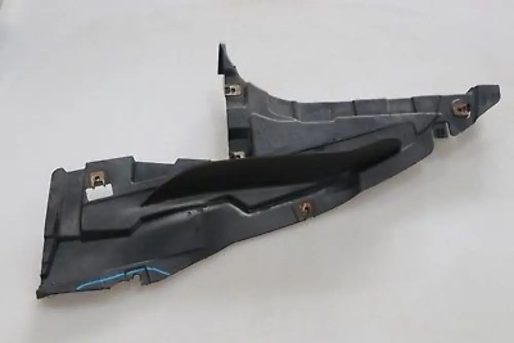 serii 3 E92 E93 M Sport Osłona Wnęki Koła Prawa 8044546 do BMW o numerze 8044550 BMW serii 3 E92 E93 M Sport Osłona Wnęki Koła Prawa 8044546 - SKU 8044550 - Numer Części 8044550