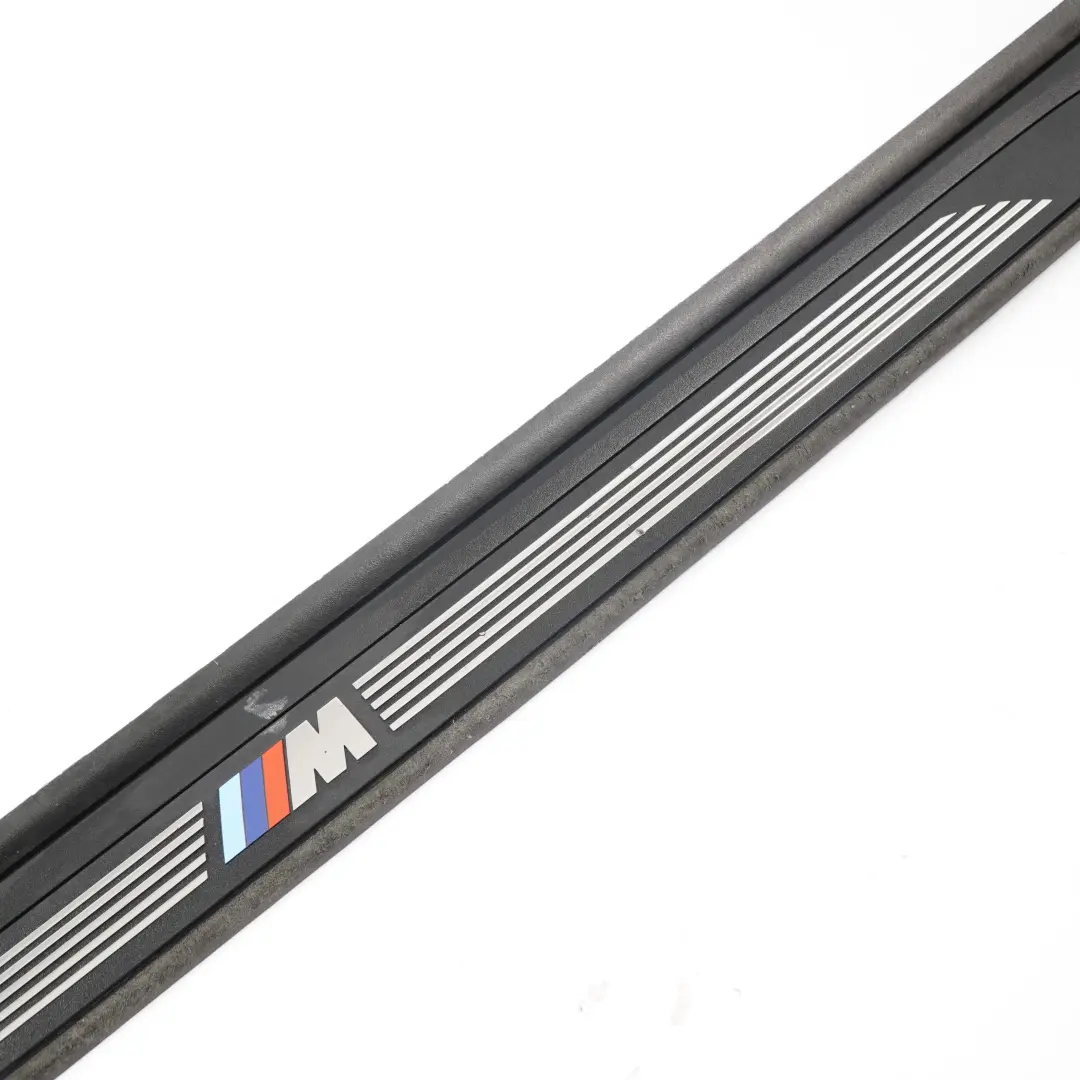 Listwa Osłona Progu Progowa Prawa M Pakiet do BMW E88 o numerze 8045298 BMW E88 Listwa Osłona Progu Progowa Prawa M Pakiet - SKU 8045298 - Numer Części 8045298