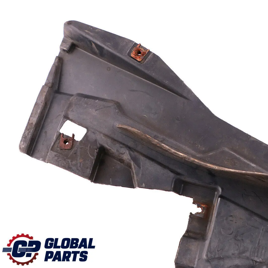 Tapa Inferior Izquierda Paso de Rueda para BMW E92 E93 335i M Sport con número de pieza 8045399 BMW E92 E93 335i M Sport Tapa Inferior Izquierda Paso de Rueda - SKU 8045399 - Número de pieza 8045399