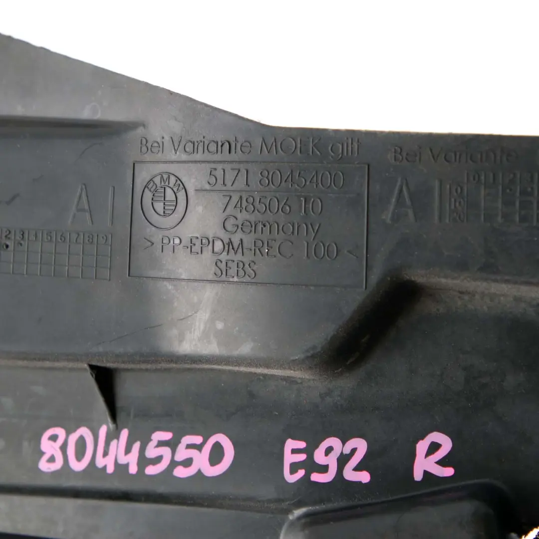 Osłona Nadkola Dolna Prawy Przód do BMW E92 E93 o numerze 8045400 BMW E92 E93 Osłona Nadkola Dolna Prawy Przód - SKU 8045400 - Numer Części 8045400