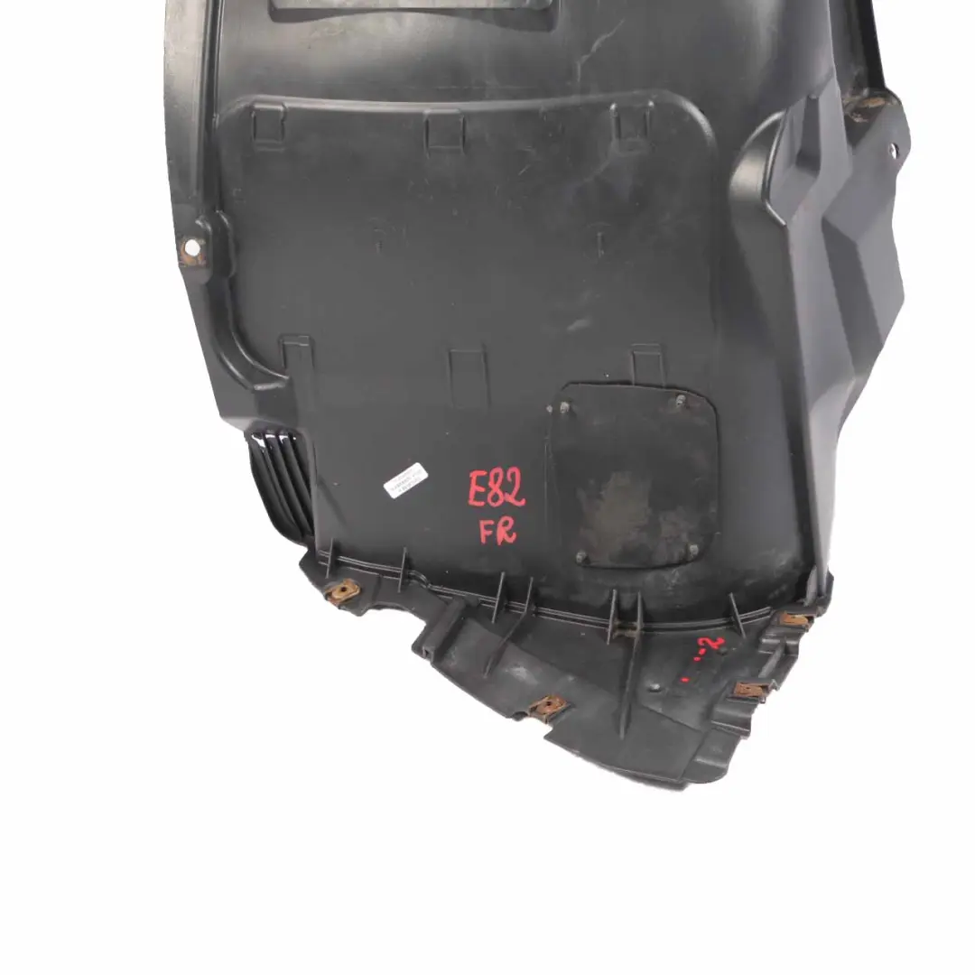 Arch M Sport Bottom Front Right O/S Housing Cover to BMW E82 E88 Wheel with Part number 8045962 BMW E82 E88 Wheel Arch M Sport Bottom Front Right O/S Housing Cover - SKU 8045962-2 - Part number 8045962