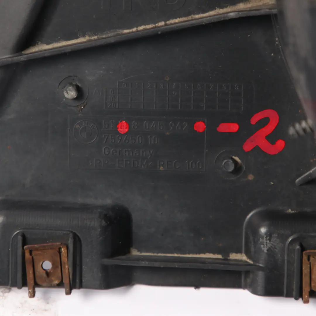 Arch M Sport Bottom Front Right O/S Housing Cover to BMW E82 E88 Wheel with Part number 8045962 BMW E82 E88 Wheel Arch M Sport Bottom Front Right O/S Housing Cover - SKU 8045962-2 - Part number 8045962