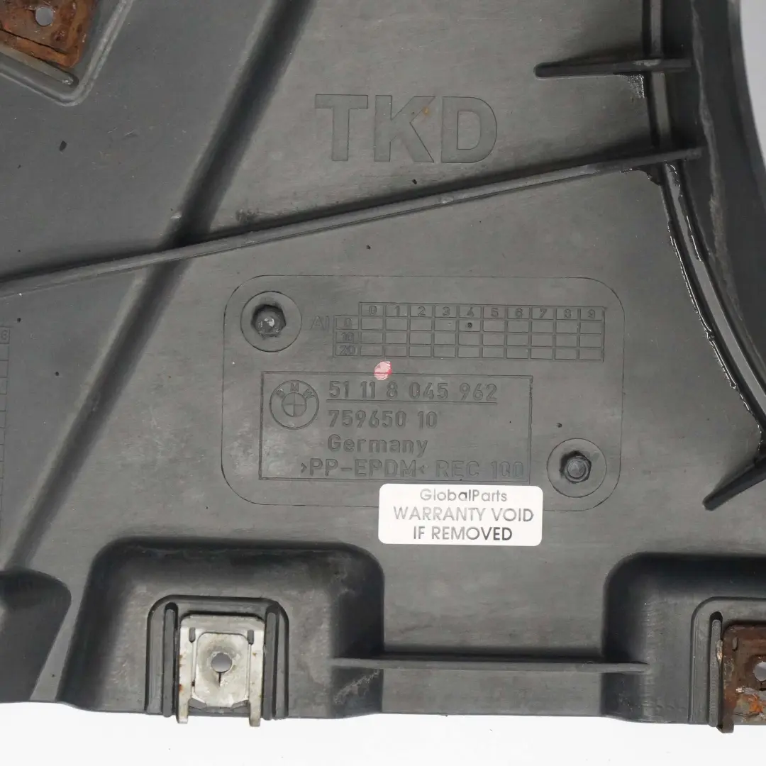 Nadkole Prawe Przednie M-Pakiet do BMW E82 E88 o numerze 8045962 BMW E82 E88 Nadkole Prawe Przednie M-Pakiet - SKU 8045962 - Numer Części 8045962