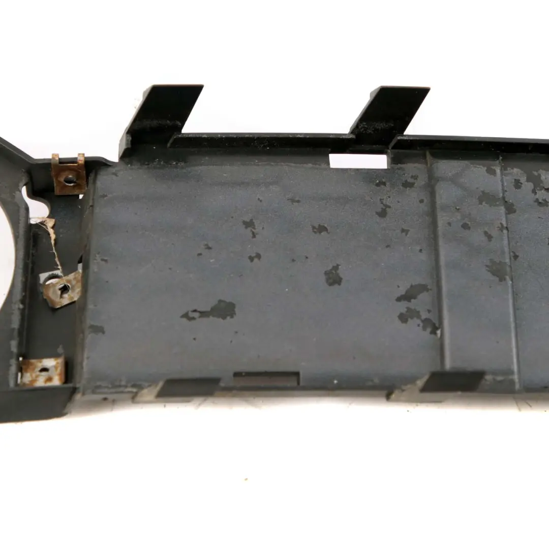 Soporte Faro Antiniebla Delantero Derecho para BMW E90 E91 M Sport con número de pieza 8045968 BMW E90 E91 M Sport Soporte Faro Antiniebla Delantero Derecho - SKU 8045968 - Número de pieza 8045968