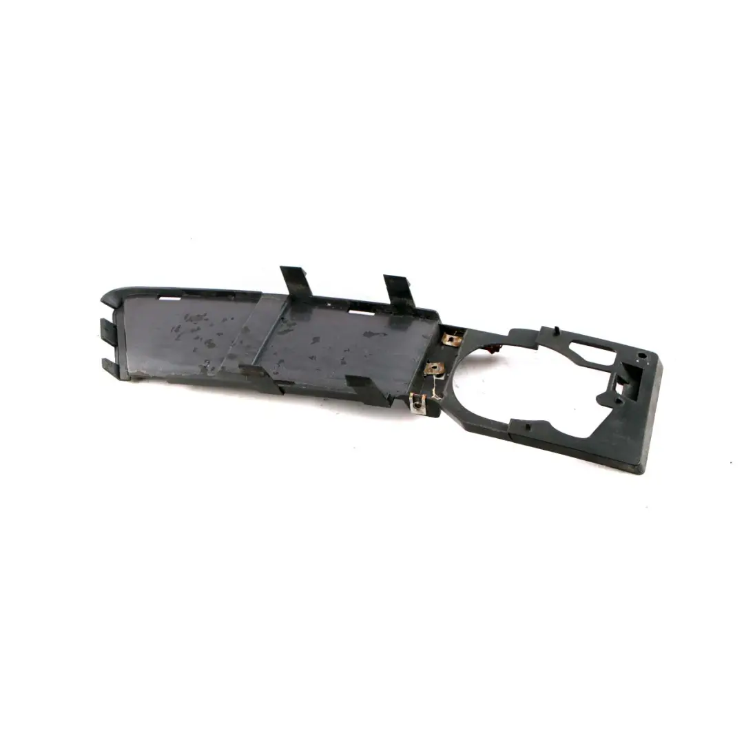 BMW E90 E91 Uchwyt Mocowanie Lampy Przeciwmgielnej Prawe Prawy - SKU 8045968 - Numer Części 8045968