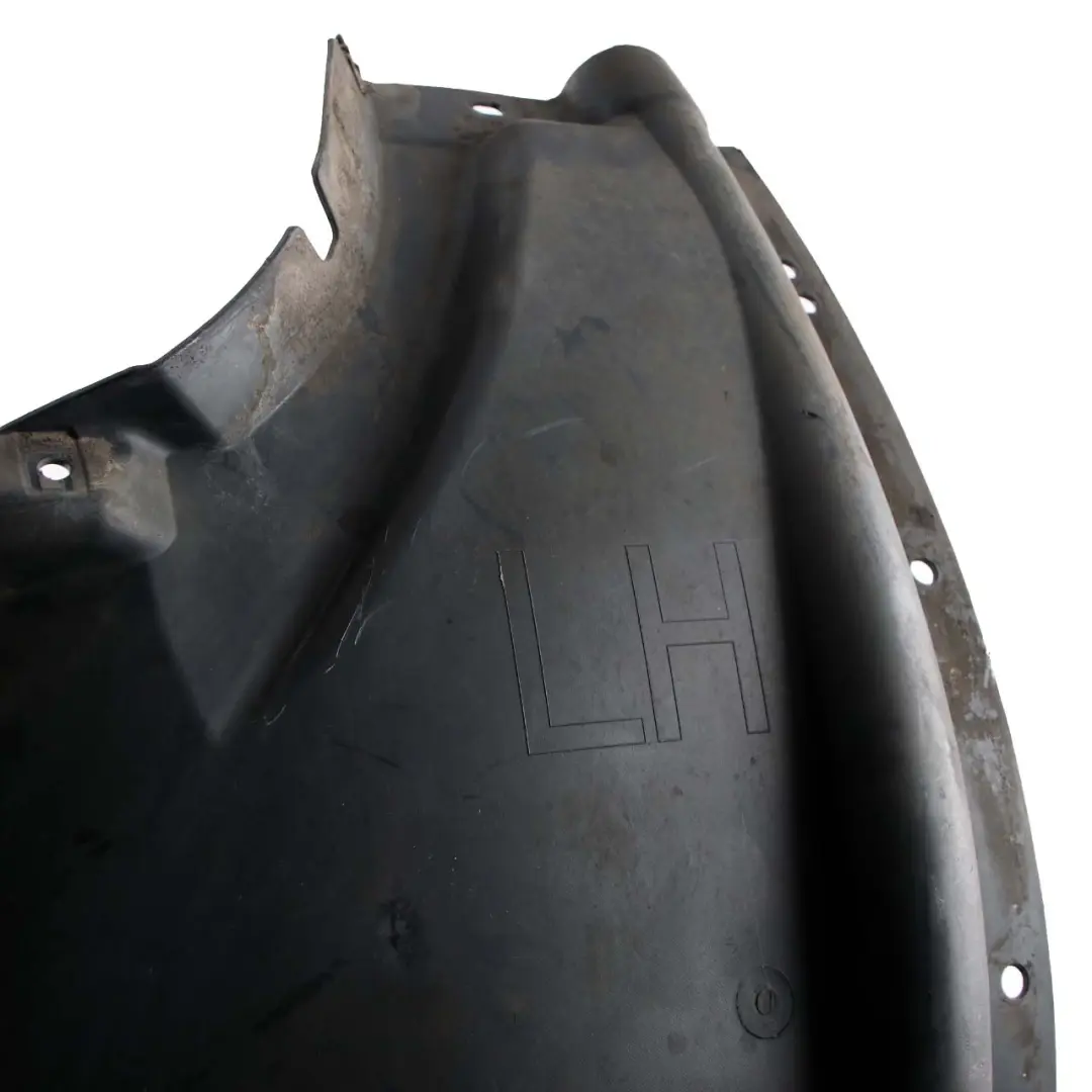 M57N2 Tapa Paso de Rueda Sección Delantera Izquierda Carcasa para BMW X5 E70 con número de pieza 8046305 BMW X5 E70 M57N2 Tapa Paso de Rueda Sección Delantera Izquierda Carcasa - SKU 8046305 - Número de pieza 8046305