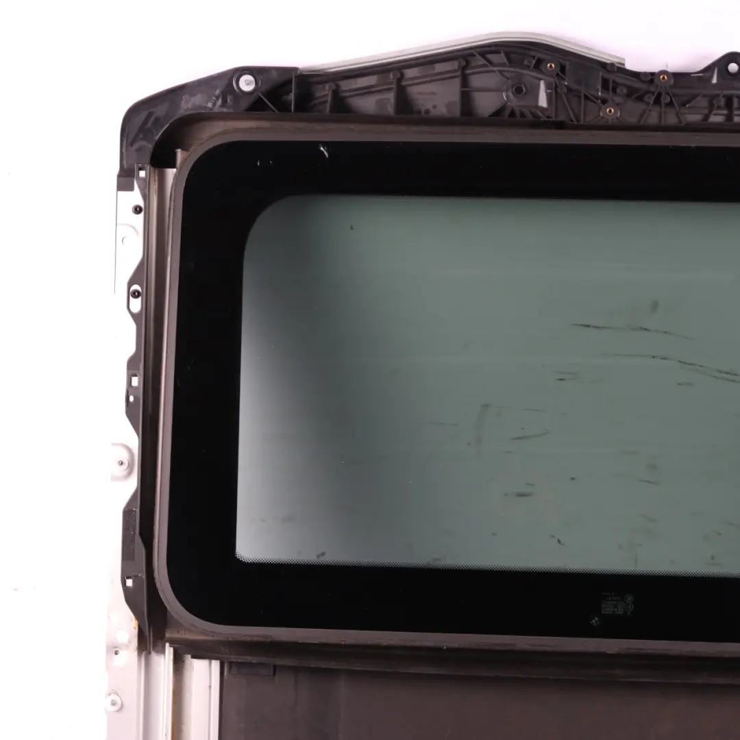 Sunroof Sliding Tilt Roof Sun Roof Frame Glass Assembly to BMW E82 with Part number 8046492 BMW E82 Sunroof Sliding Tilt Roof Sun Roof Frame Glass Assembly - SKU 8046492 - Part number 8046492