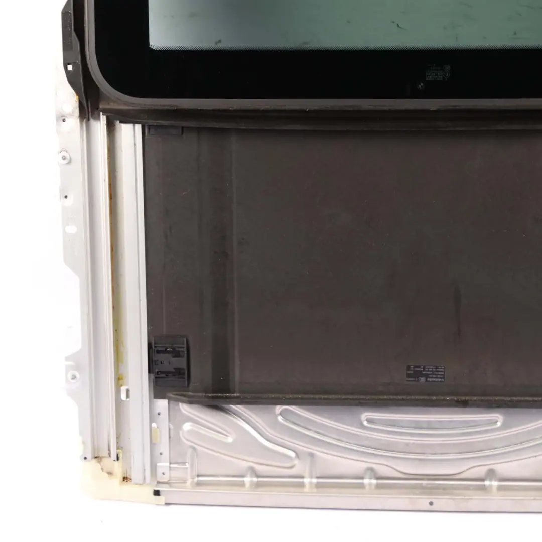 Sunroof Sliding Tilt Roof Sun Roof Frame Glass Assembly to BMW E82 with Part number 8046492 BMW E82 Sunroof Sliding Tilt Roof Sun Roof Frame Glass Assembly - SKU 8046492 - Part number 8046492