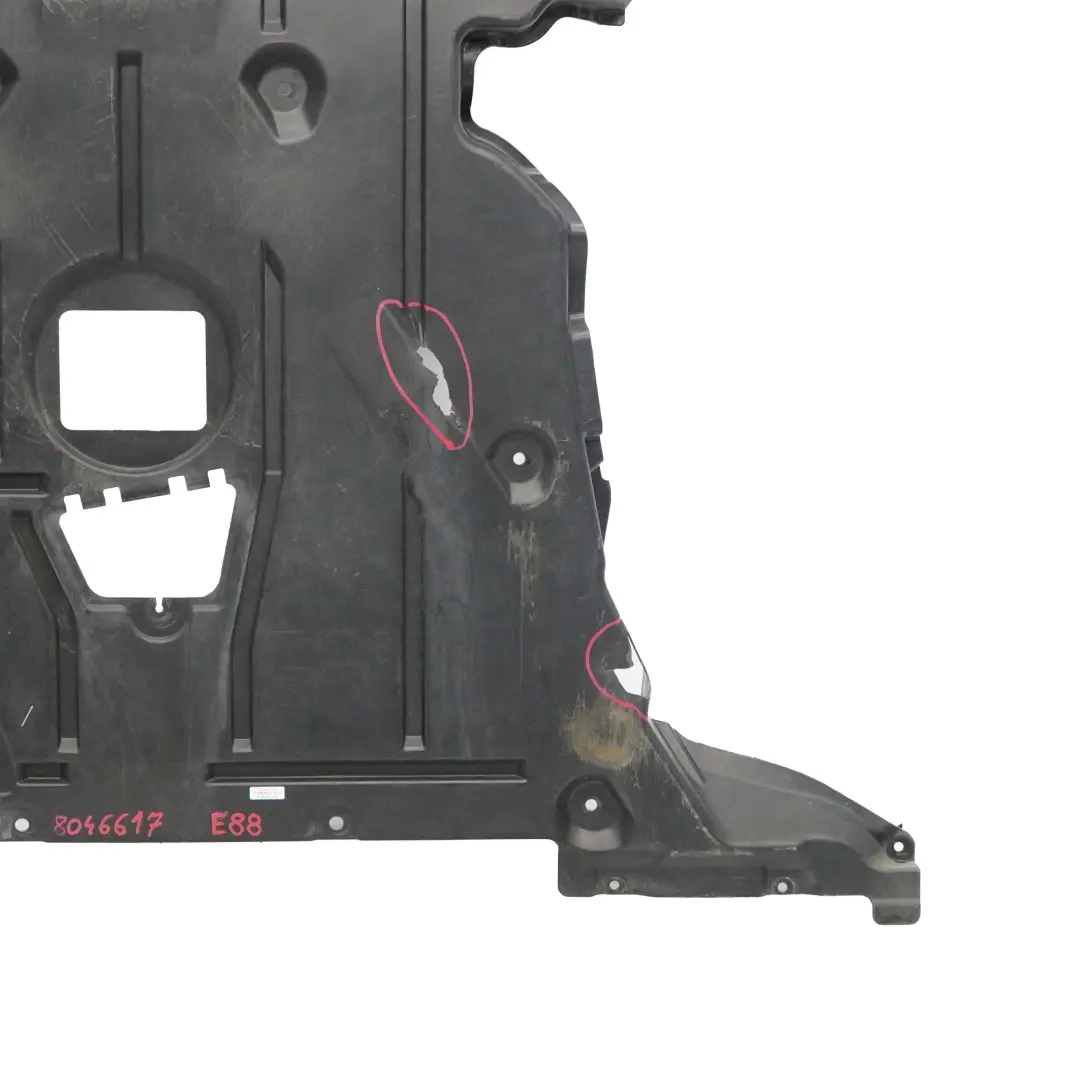 Benzin Motorraumabschirmung Unterbodenverkleidung für BMW E88 M Sport mit Teilenummer 8046617 BMW E88 M Sport Benzin Motorraumabschirmung Unterbodenverkleidung - SKU 8046617 - Teilenummer 8046617