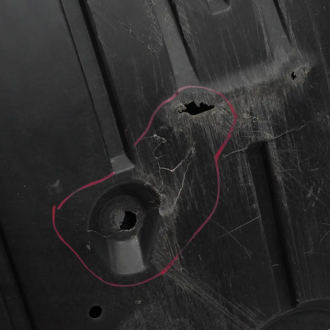 BMW E88 Cabrio Osłona Płyta Pod Silnik Diesel - SKU 8046618 - Numer Części 8046618