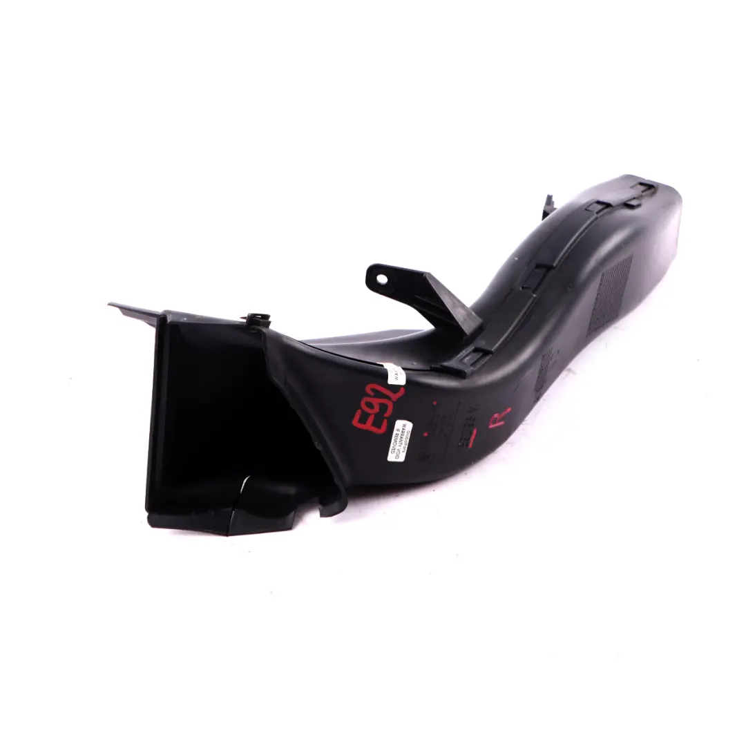 Conduit d'aération avant droit frein pour BMW E92 E93 LCI M Sport à propos du numéro de pièce 8047410 BMW E92 E93 LCI M Sport Conduit d'aération avant droit frein - SKU 8047410 - Numéro de pièce 8047410