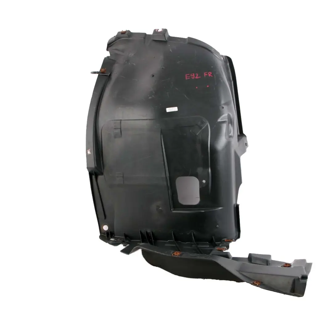 Revêtement de passage de roue avant droit pour BMW E92 E93 LCI à propos du numéro de pièce 8047460 BMW E92 E93 LCI Revêtement de passage de roue avant droit - SKU 8047460 - Numéro de pièce 8047460