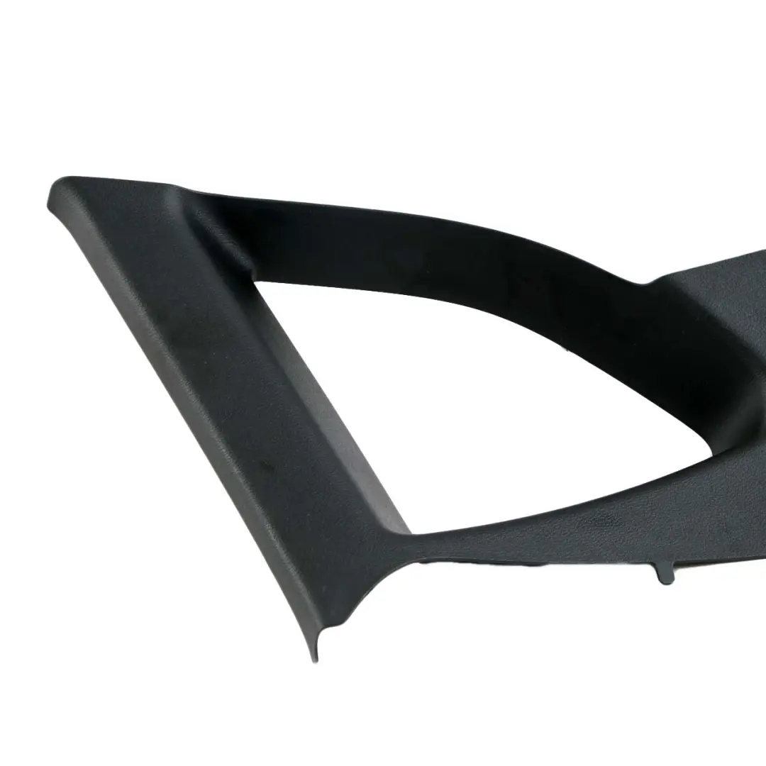 Tapa Columna Pilar D Panel Embellecedor Superior Derecho Negro para BMW X1 E84 con número de pieza 8047718 BMW X1 E84 Tapa Columna Pilar D Panel Embellecedor Superior Derecho Negro - SKU 8047718 - Número de pieza 8047718