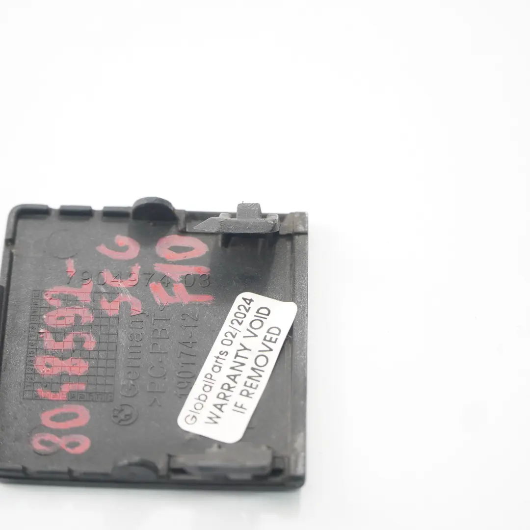 Ojo Remolque Parachoques Trasero Tapa Espacio Gris - A52 7904974 para BMW F10 M Sport con número de pieza 8048592 BMW F10 M Sport Ojo Remolque Parachoques Trasero Tapa Espacio Gris - A52 7904974 - SKU 8048592-SCG - Número de pieza 8048592