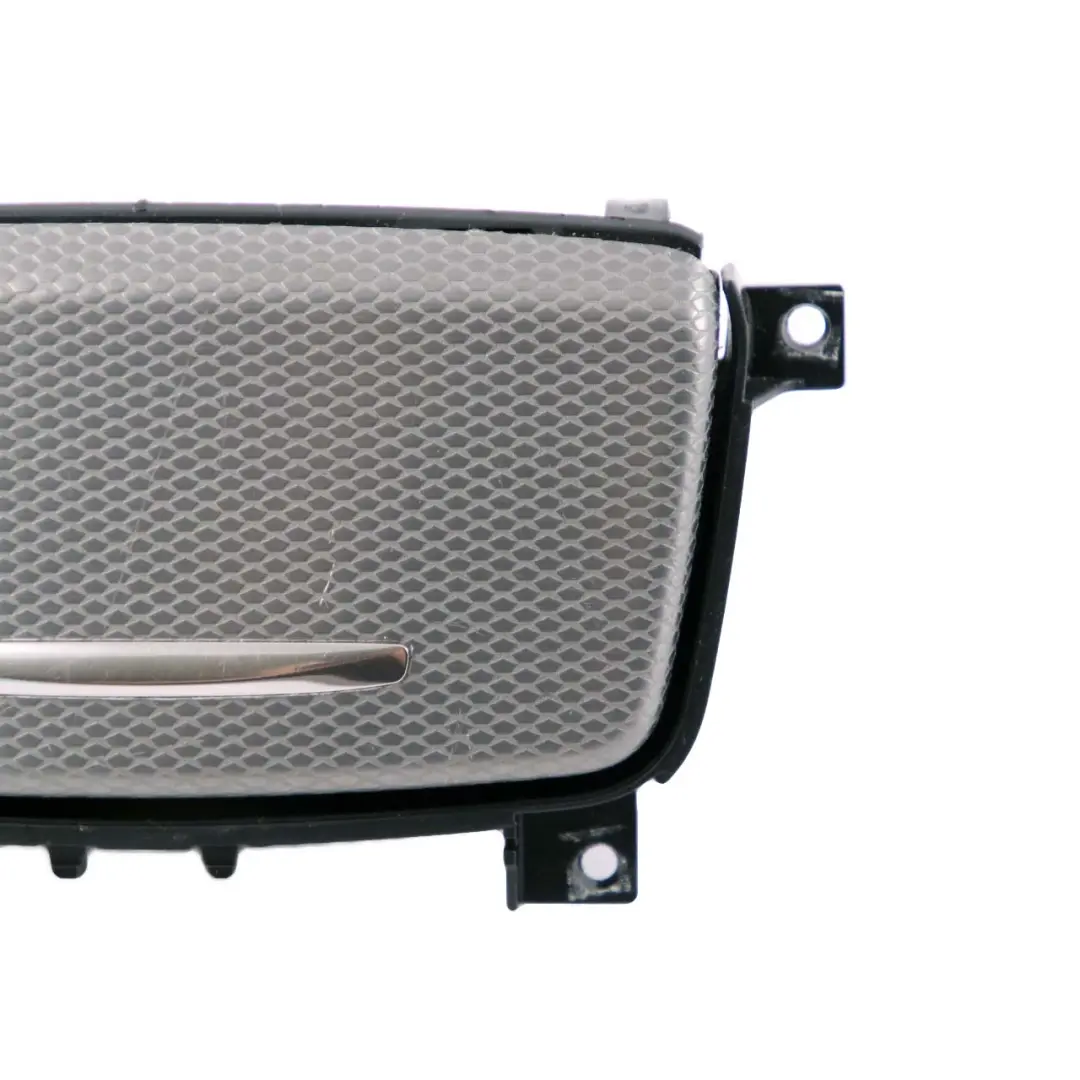 Console Centrale Cendrier Plateau Glaciersilber Silver pour BMW E92 E93 à propos du numéro de pièce 8049072 BMW E92 E93 Console Centrale Cendrier Plateau Glaciersilber Silver - SKU 8049072 - Numéro de pièce 8049072