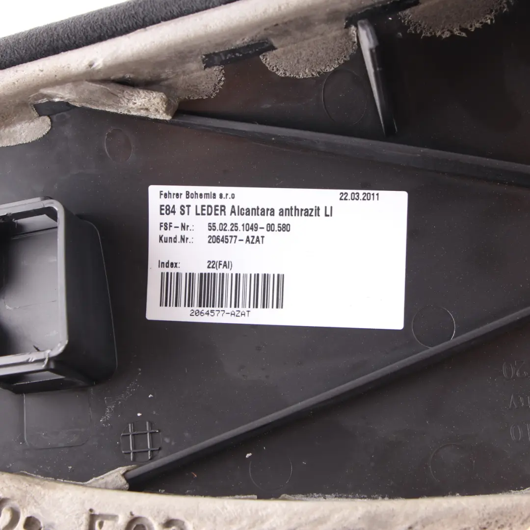 Respaldo Asiento Trasero Izquierdo Lateral Acabado Tela Antracita para BMW E84 con número de pieza 8049455 BMW E84 Respaldo Asiento Trasero Izquierdo Lateral Acabado Tela Antracita - SKU 8049455 - Número de pieza 8049455