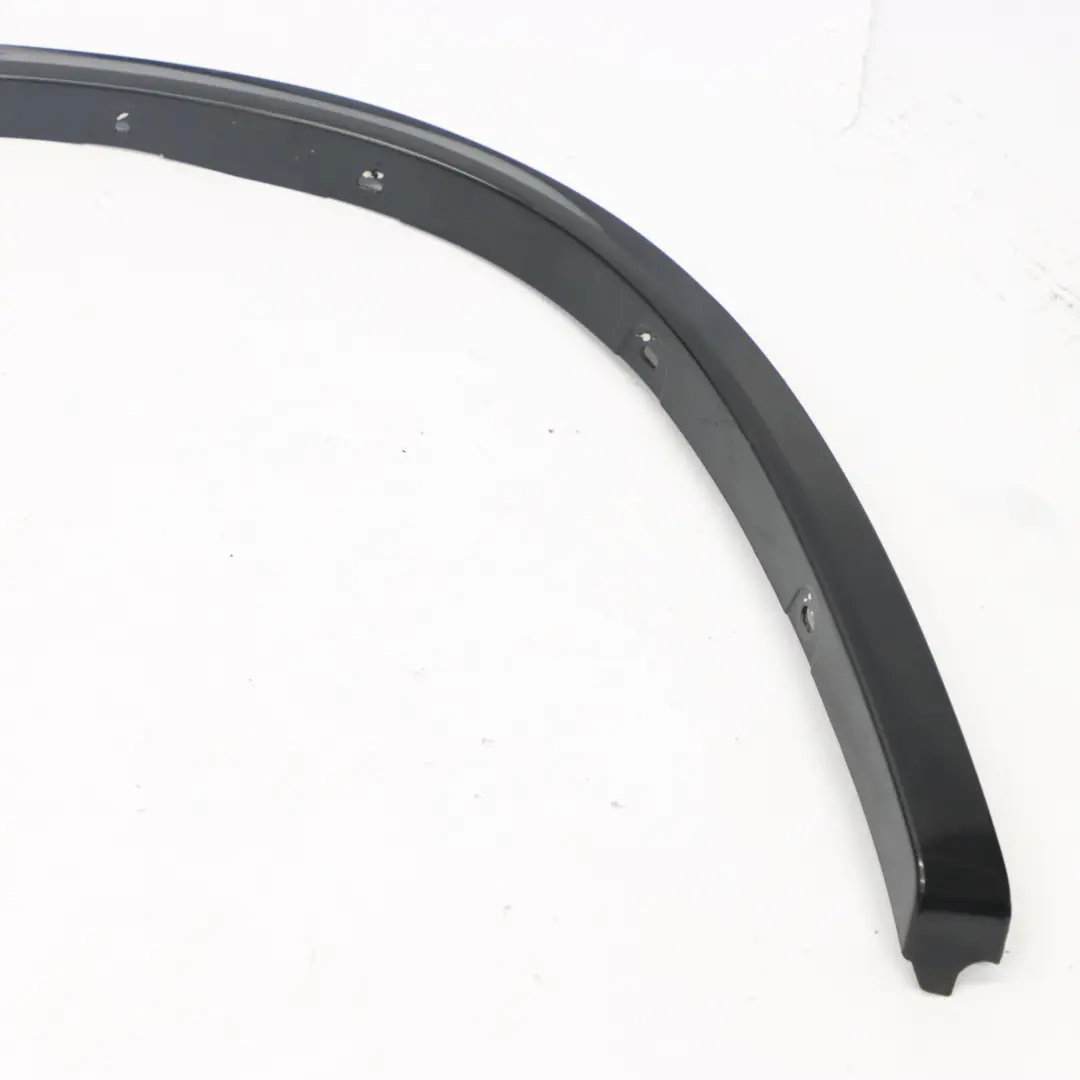 BMW X1 E84 enjoliveur de passage de roue avant droit noir saphir 475 - SKU 8049940-BS - Numéro de pièce 8049940