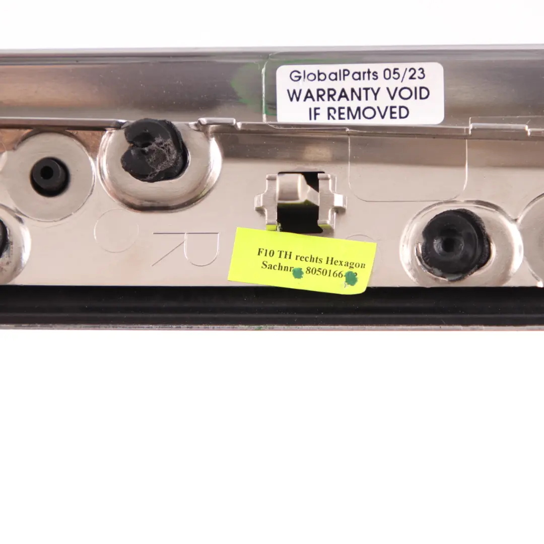 Baguette porte garniture intérieure arrière droite aluminium pour BMW F10 F11 à propos du numéro de pièce 8050166 BMW F10 F11 Baguette porte garniture intérieure arrière droite aluminium - SKU 8050166 - Numéro de pièce 8050166