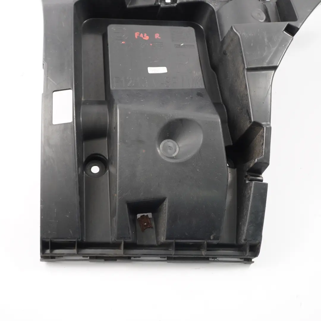 BMW F13 F12 F06 M Sport Parachoques trasero derecho Soporte lateral - SKU 8050386 - Número de pieza 8050386