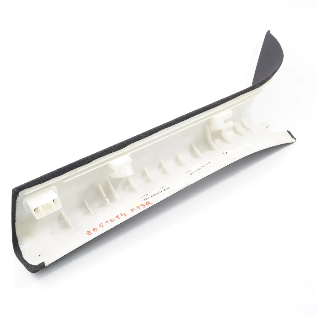 Coupé Pilastro A Copertura Pannello Destro Nero Antracite per BMW F13 con numero di parte 8051014 BMW F13 Coupé Pilastro A Copertura Pannello Destro Nero Antracite - SKU 8051014 - Numero di parte 8051014