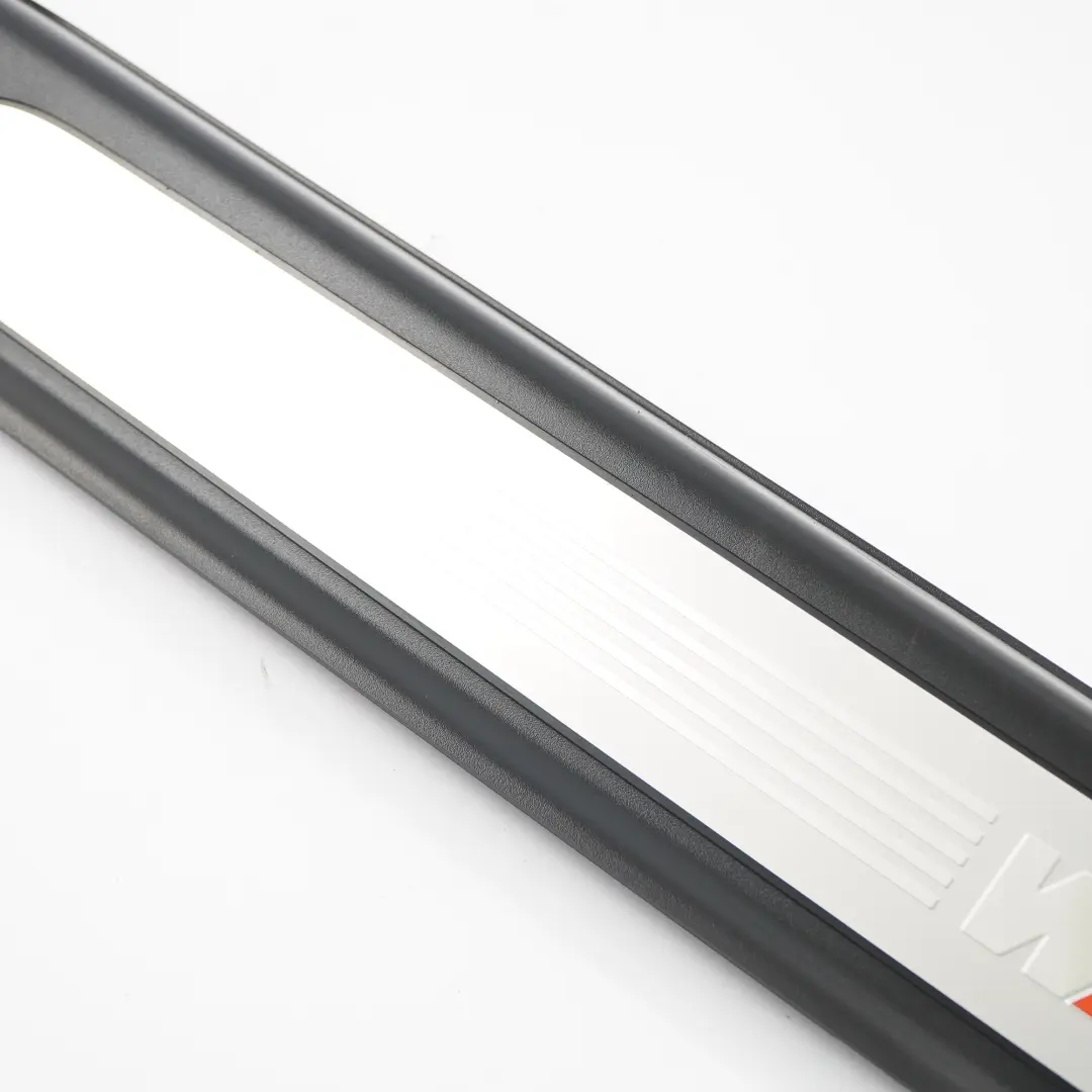 Coupé Porta anteriore Ingresso Striscia Trim Sinistra M Sport per BMW F13 con numero di parte 8051705 BMW F13 Coupé Porta anteriore Ingresso Striscia Trim Sinistra M Sport - SKU 8051705-1 - Numero di parte 8051705