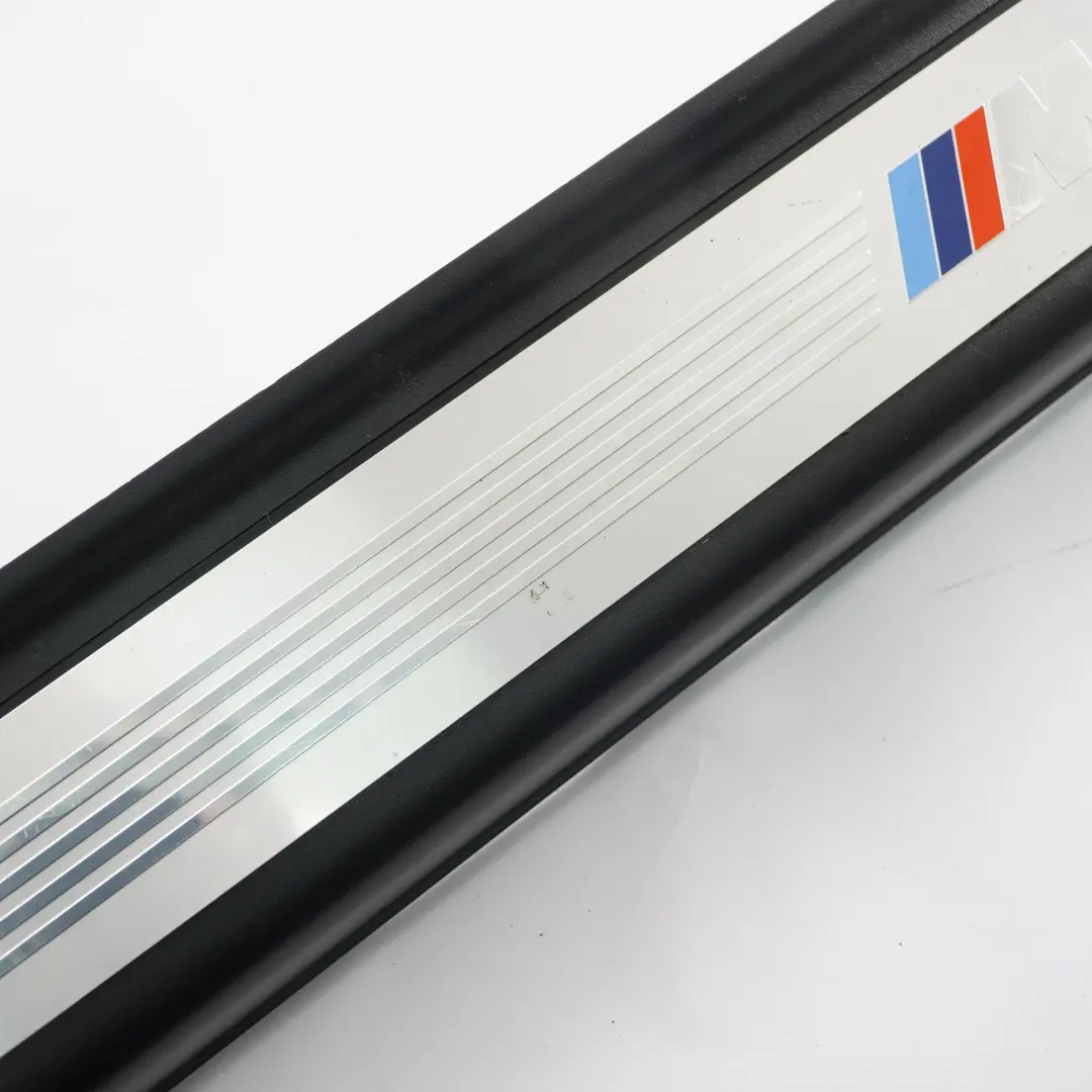 Listwa Nakładka Progowa M Sports Przód Lewa do BMW F13 Coupe o numerze 8051705 BMW F13 Coupe Listwa Nakładka Progowa M Sports Przód Lewa - SKU 8051705 - Numer Części 8051705