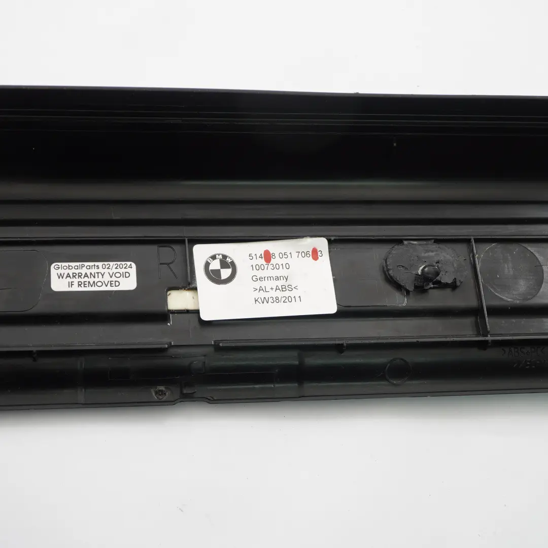 Coupé Garniture De Seuil De Porte Droite M Sport pour BMW F13 à propos du numéro de pièce 8051706 BMW F13 Coupé Garniture De Seuil De Porte Droite M Sport - SKU 8051706 - Numéro de pièce 8051706