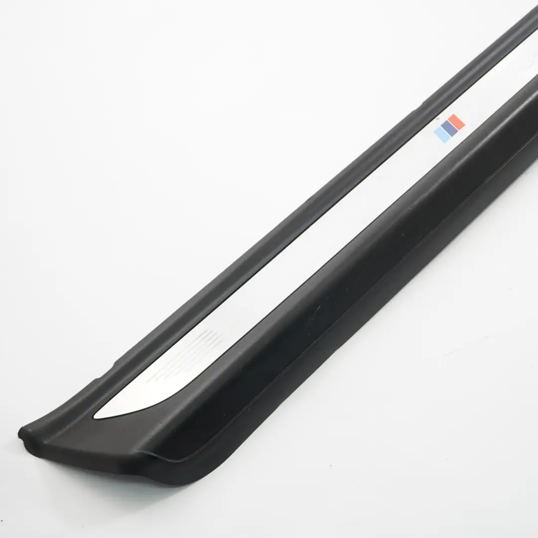 Türeinstiegsleiste Zierleiste Rechts M Sport für BMW F13 Coupe mit Teilenummer 8051706 BMW F13 Coupe Türeinstiegsleiste Zierleiste Rechts M Sport - SKU 8051706 - Teilenummer 8051706