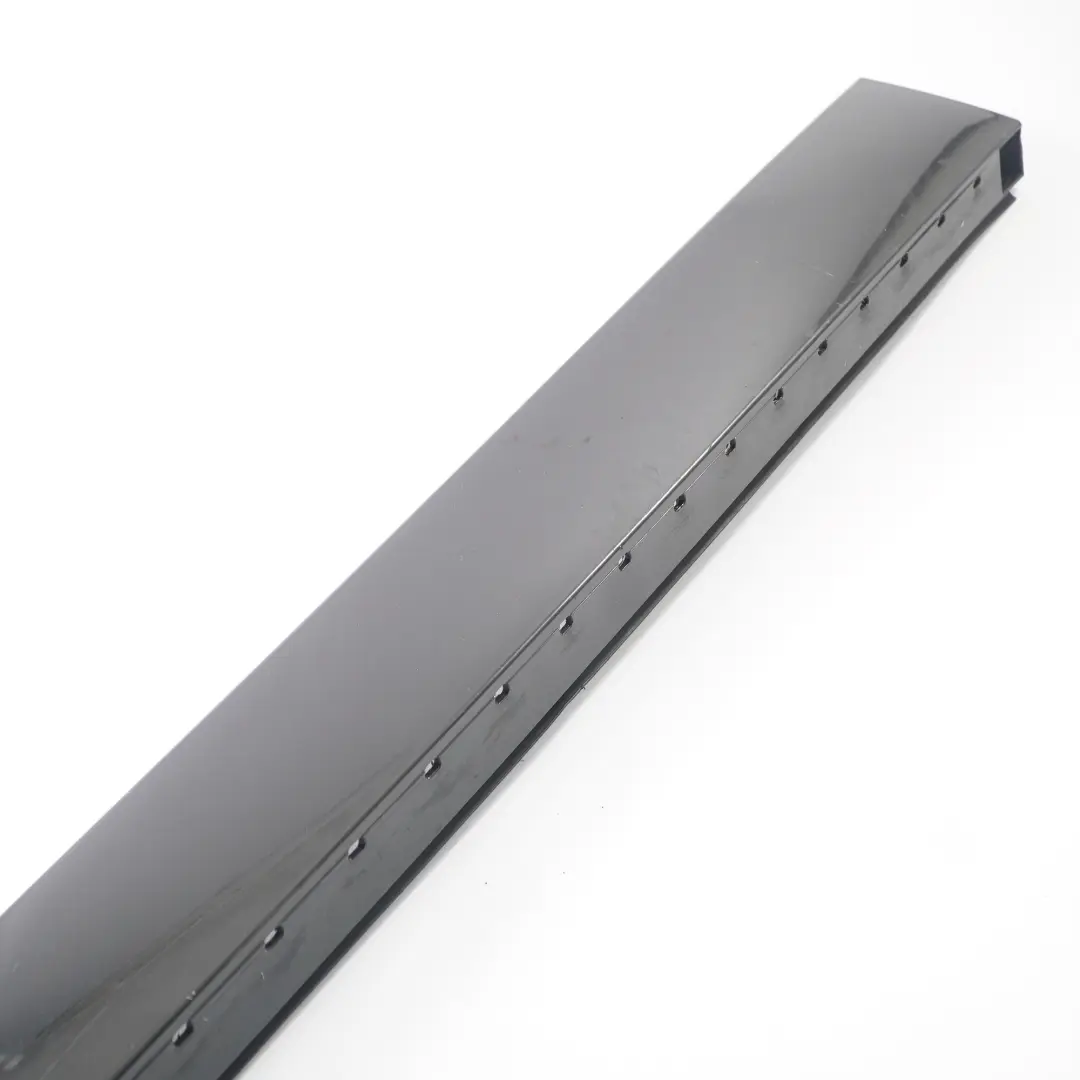 BMW X3 F25 Tira de puerta M Sport Trim Delantero Izquierdo Tapa Zafiro Negro 475 - SKU 8052081-BS - Número de pieza 8052081