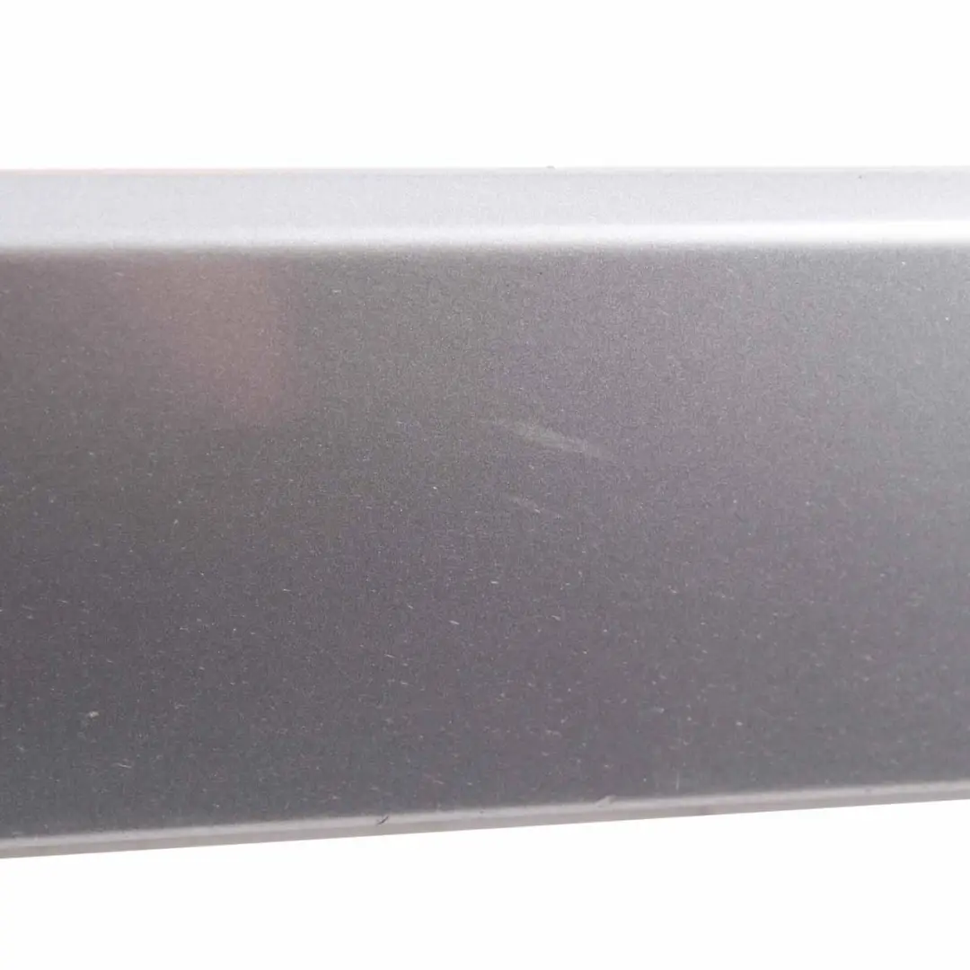 Listwa Drzwi Przednia Prawa Space Grey A52 do BMW X3 F25 M Sport o numerze 8052082 BMW X3 F25 M Sport Listwa Drzwi Przednia Prawa Space Grey A52 - SKU 8052082-SCG - Numer Części 8052082