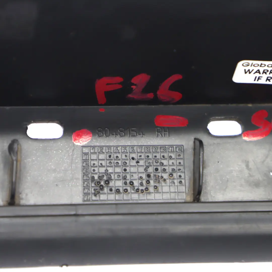 Striscia porta M Sport Trim anteriore destro Sophistograu 8048154 per BMW X3 F25 con numero di parte 8052082 BMW X3 F25 Striscia porta M Sport Trim anteriore destro Sophistograu 8048154 - SKU 8052082-SOP - Numero di parte 8052082