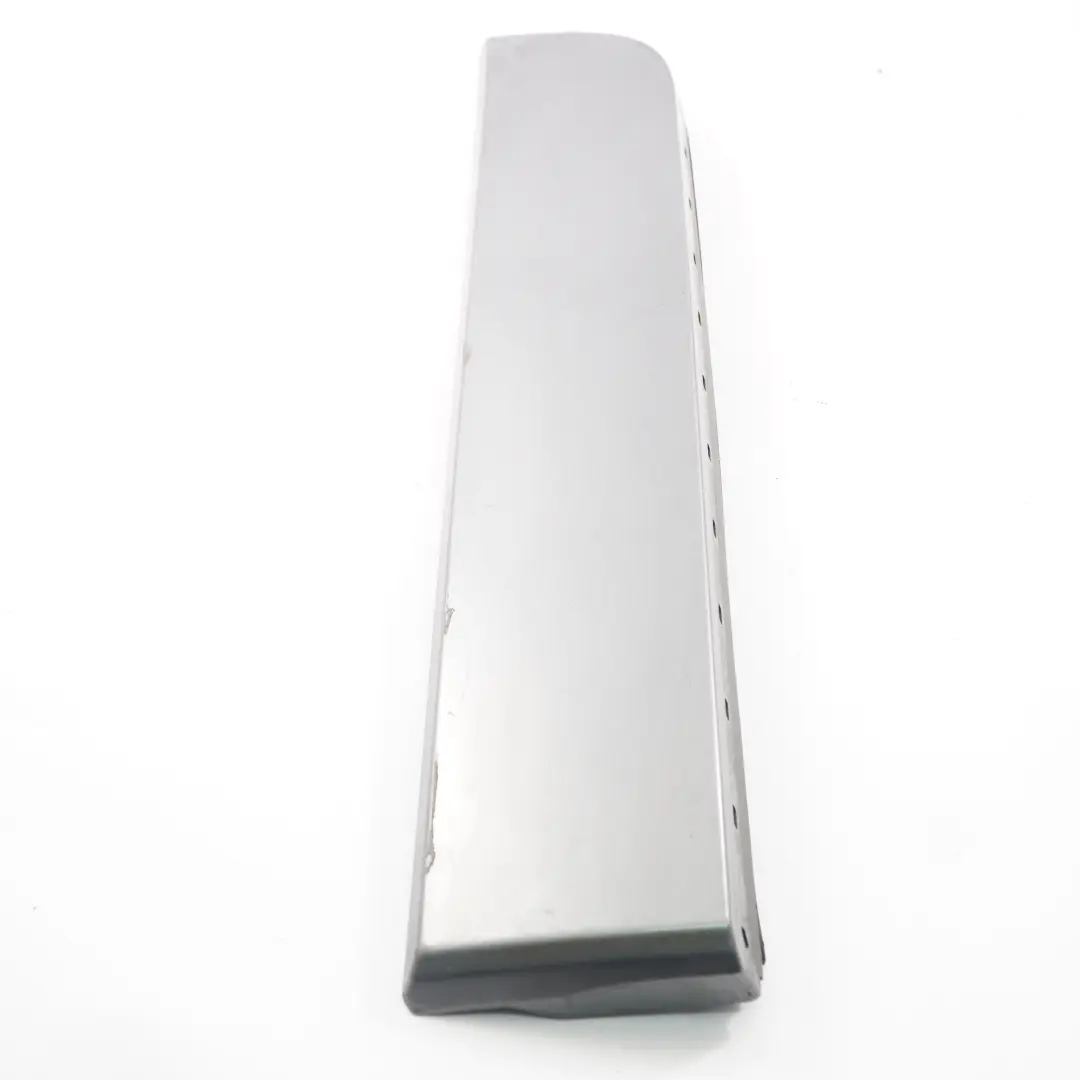 Striscia porta M Sport posteriore sinistro Modanatura Grigio Spazio A52 per BMW F25 con numero di parte 8052083 BMW F25 Striscia porta M Sport posteriore sinistro Modanatura Grigio Spazio A52 - SKU 8052083 - Numero di parte 8052083