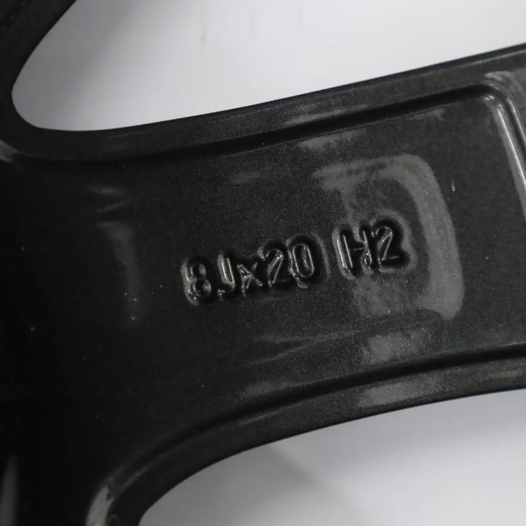 Cerchio lega anteriore Orbit Grey 20" a V razze 759 8J ET:30 per BMW G30 G31 con numero di parte 8053501 BMW G30 G31 Cerchio lega anteriore Orbit Grey 20" a V razze 759 8J ET:30 - SKU 8053501-1 - Numero di parte 8053501