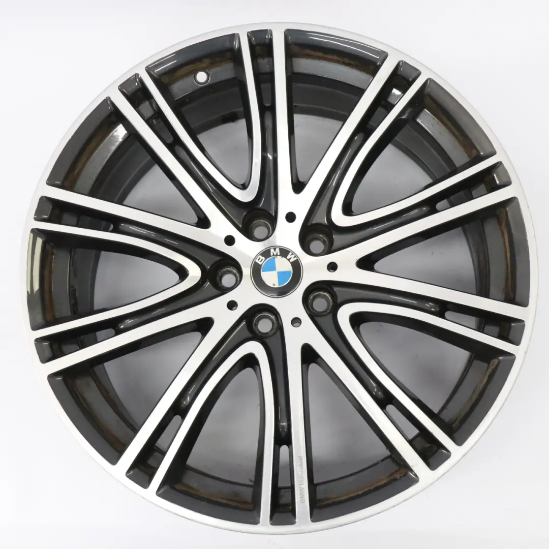 Cerchio lega anteriore Orbit Grey 20" a V razze 759 8J ET:30 per BMW G30 G31 con numero di parte 8053501 BMW G30 G31 Cerchio lega anteriore Orbit Grey 20" a V razze 759 8J ET:30 - SKU 8053501-1 - Numero di parte 8053501