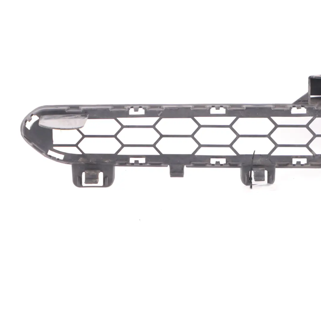 Grille BMW X5 F15 M Sport Pare chocs Garniture centrale supérieure noire pour à propos du numéro de pièce 8054013 Grille BMW X5 F15 M Sport Pare chocs Garniture centrale supérieure noire - SKU 8054013 - Numéro de pièce 8054013