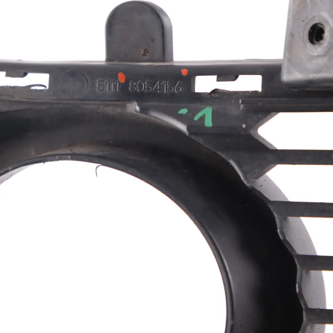 Parachoques Delantero Faro Antiniebla Rejilla Derecha para BMW F30 F31 M Sport con número de pieza 8054156 BMW F30 F31 M Sport Parachoques Delantero Faro Antiniebla Rejilla Derecha - SKU 8054156-1 - Número de pieza 8054156