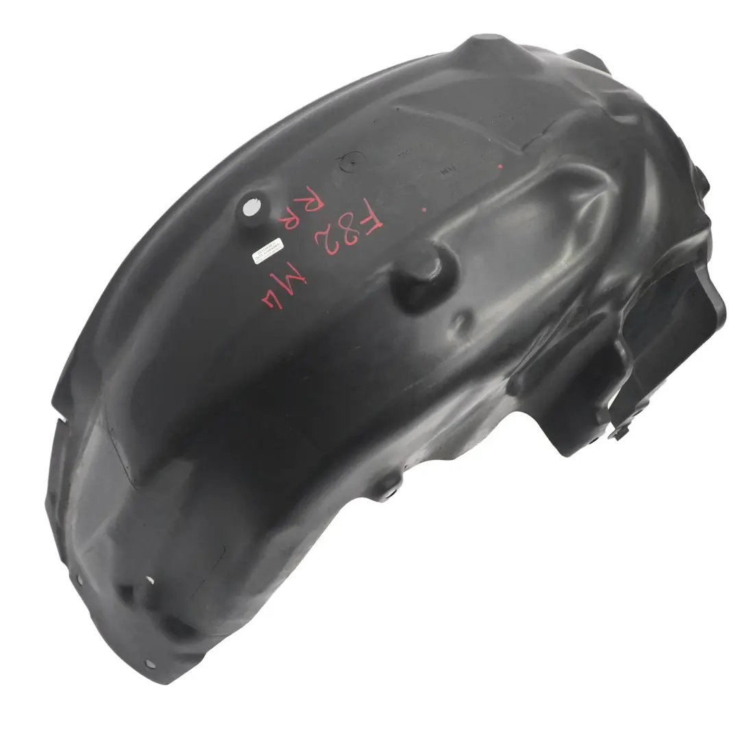 Copertura Passaruota Posteriore Destra per BMW F82 F83 M4 LCI con numero di parte 8054276 BMW F82 F83 M4 LCI Copertura Passaruota Posteriore Destra - SKU 8054276 - Numero di parte 8054276