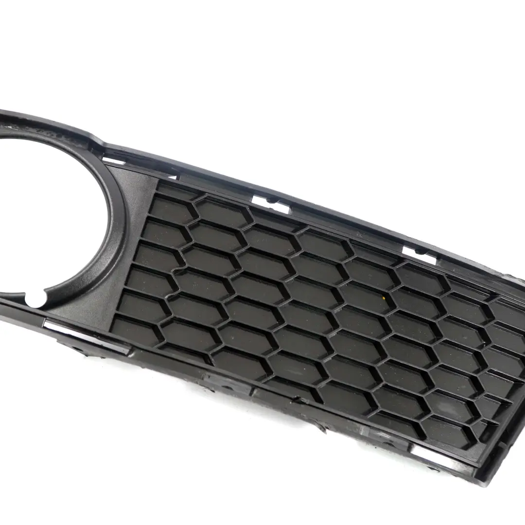 M-Sport Pare-chocs avant Grille brouillard Grille gauche pour BMW E82 E88 à propos du numéro de pièce 8054485 BMW E82 E88 M-Sport Pare-chocs avant Grille brouillard Grille gauche - SKU 8054485 - Numéro de pièce 8054485